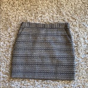 Pencil skirt with pockets